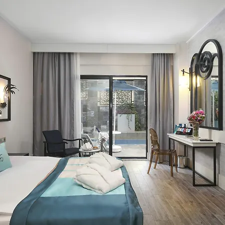 Hotel Seaden Valentine & (adults Only) Sidé