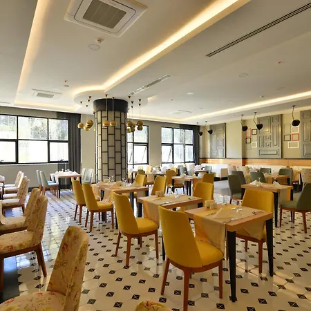 Hotel Seaden Valentine & (adults Only) 5*
